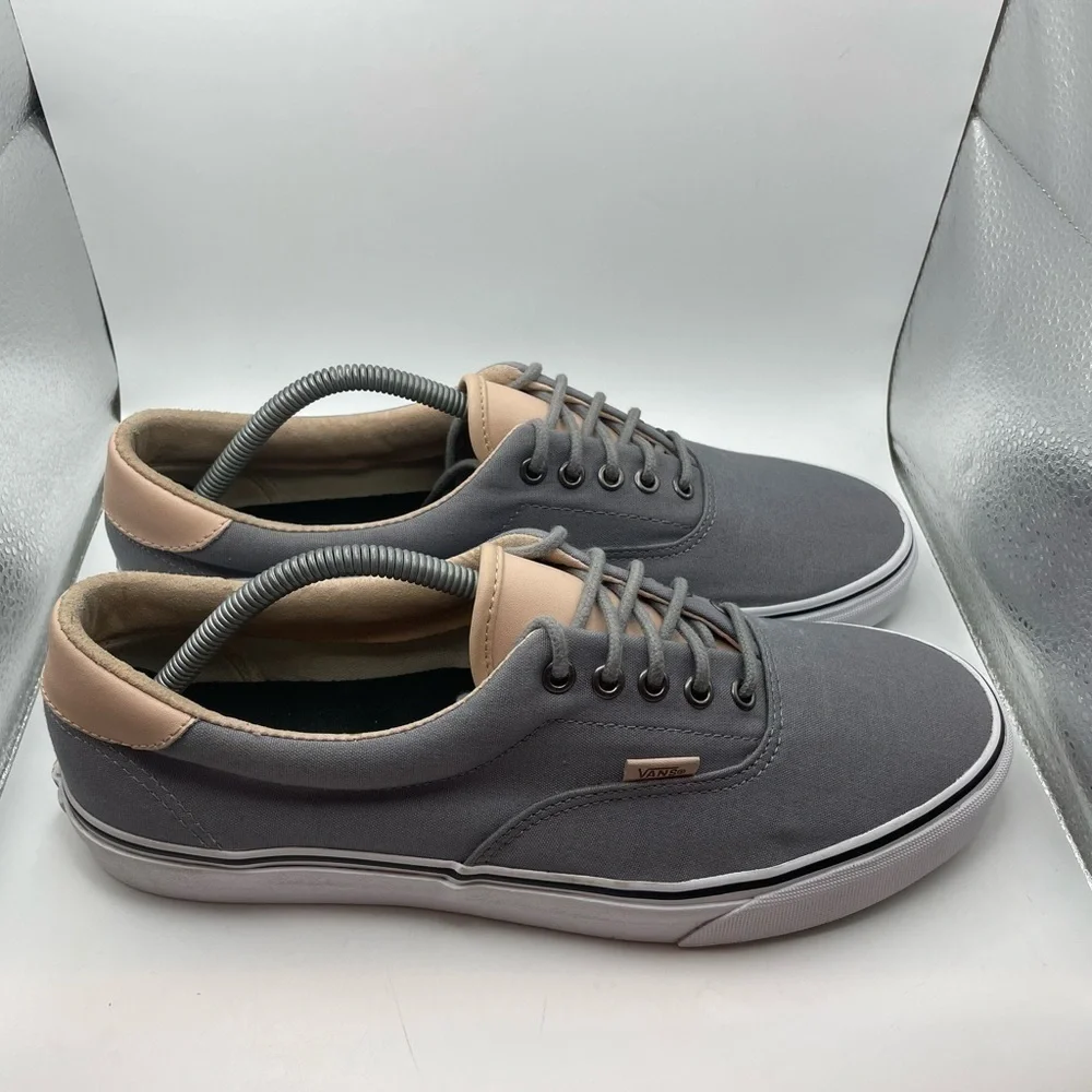 Vans off the wall grey canvas tan leather men’s low sneakers size 11.5 - Picture 2 of 9
